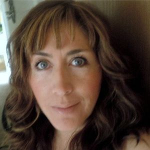 Meet your Posher, Cecilia